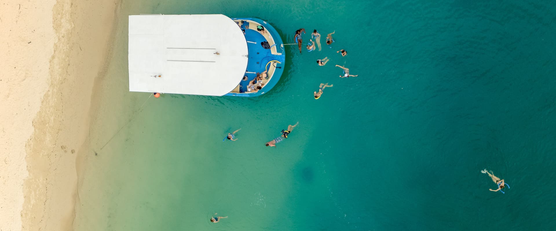 ‘Locals’ Island Tour